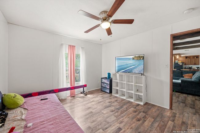 157 County Road 6816, House other with 4 bedrooms, 2 bathrooms and null parking in Natalia TX | Image 22