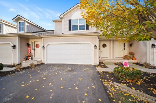 3213 Napa Ct, DeKalb, IL, 60115-8276 | Card Image