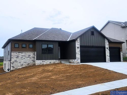 16903 Daniel St, Bennington, NE, 68007-5062 | Card Image