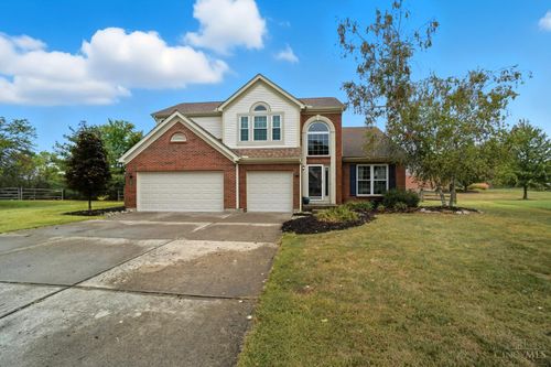 802 Andrea Dr, Loveland, OH, 45140-6708 | Card Image