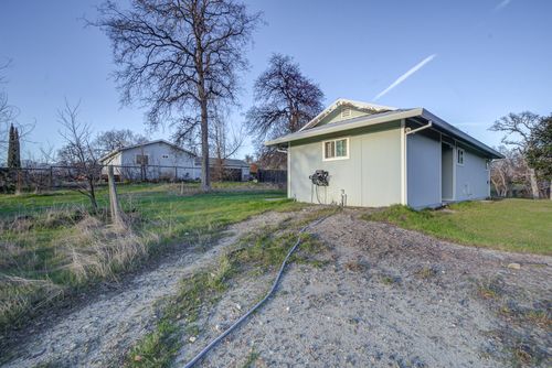 13003 Gas Point Rd, Igo, CA, 96047-9744 | Card Image