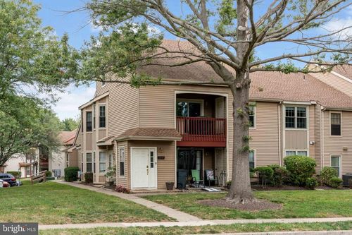 743b-2010 Barry Ct, HOLLAND, PA, 18966-5109 | Card Image