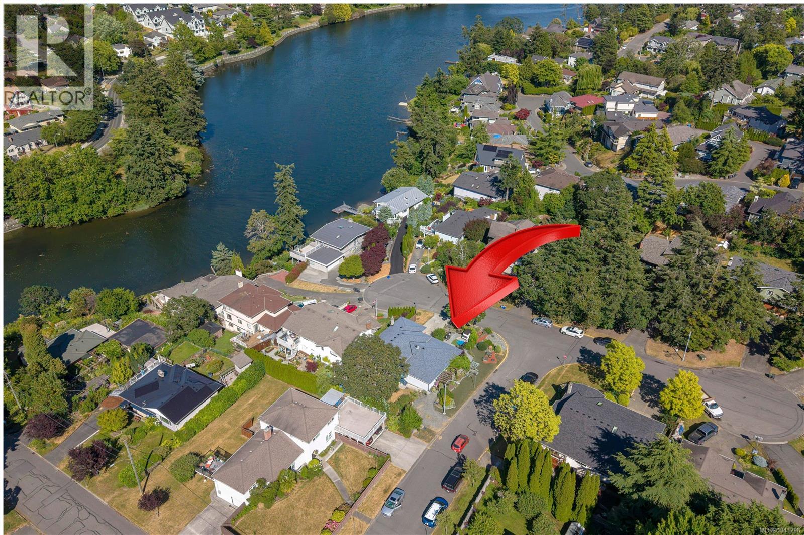 Residential in Esquimalt 2