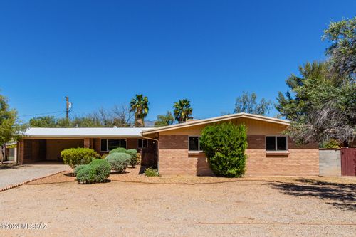 5255 E Baker Street, Tucson, AZ, 85711 | Card Image