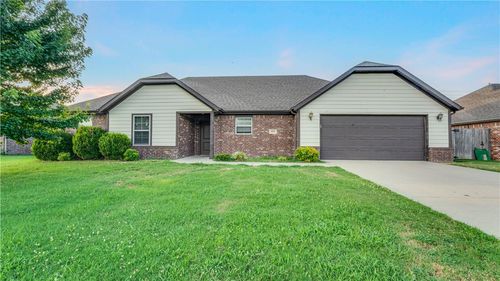 421 Capri St, Centerton, AR, 72719-7724 | Card Image