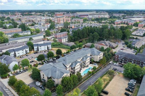 201-607 W Glenn Ave, Auburn, AL, 36832-7687 | Card Image