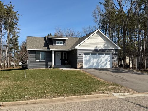 1141 Pinewood Trl, New Richmond, WI, 54017-6354 | Card Image