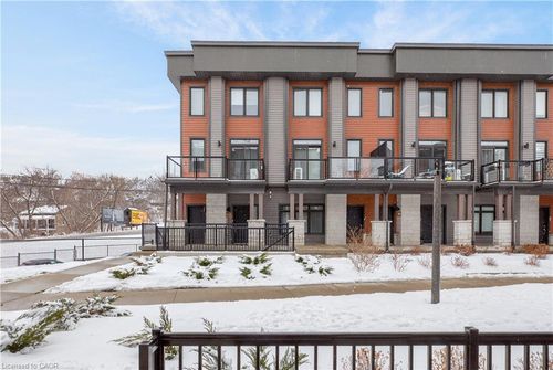 38-2 Willow St, Paris, ON, N3L0K7 | Card Image