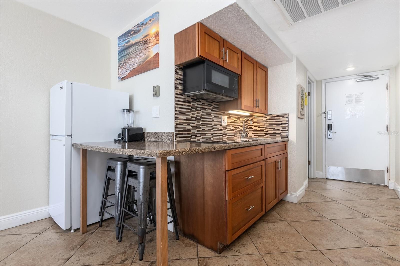 Residential in DAYTONA BEACH 4