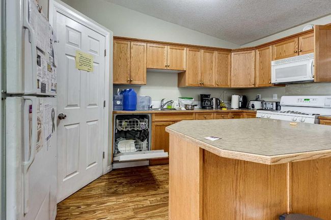 6194 &amp; 6196 Orr Drive, Home with 0 bedrooms, 0 bathrooms and 4 parking in Red Deer AB | Image 8