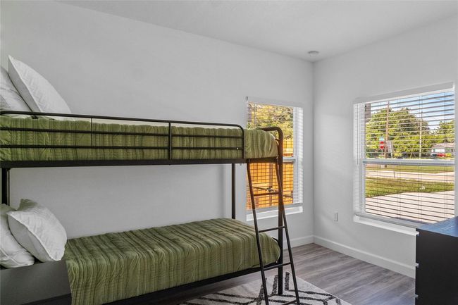 1432 19 Th St S, House other with 3 bedrooms, 2 bathrooms and null parking in St Petersburg FL | Image 24