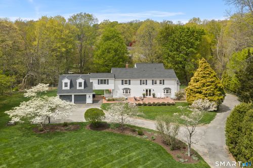 4 Wake Robin Rd, Westport, CT, 06880-6201 | Card Image