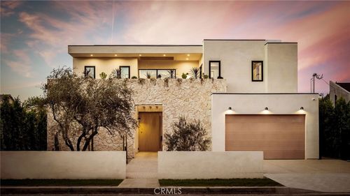 15447 Huston St, Sherman Oaks, CA, 91403-1042 | Card Image