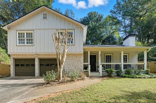 3894 Dollar Cir, Suwanee, GA, 30024-2338 | Card Image