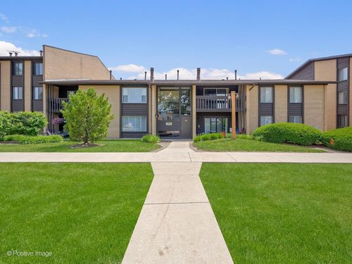 203-6176 Knoll Lane Court, Willowbrook, IL, 60527 | Card Image