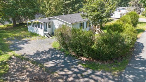 720 Edgebrook Dr, Moosic, PA, 18507-1234 | Card Image