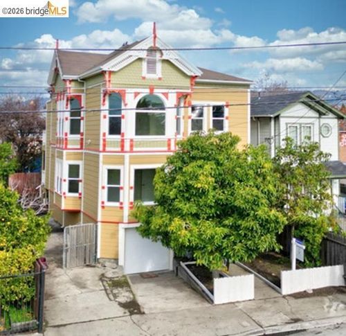4 36th St, Emeryville, CA, 94608 | Card Image