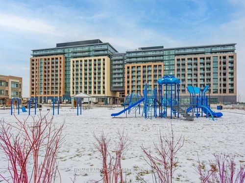 1027-100 Eagle Rock Way, Maple, ON, L6A5B9 | Card Image