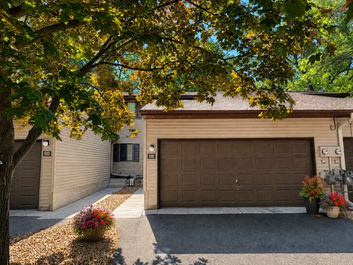 e-110 South Dr, Circle Pines, MN, 55014-3302 | Card Image