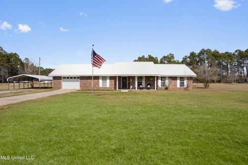 608 Hogan St, Waveland, MS, 39576-2840 | Card Image