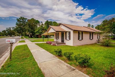 373 6 Th Street, House other with 2 bedrooms, 1 bathrooms and null parking in Macclenny FL | Image 1