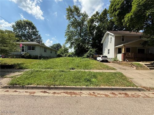 1874 Adelaide Blvd, Akron, OH, 44305-4351 | Card Image