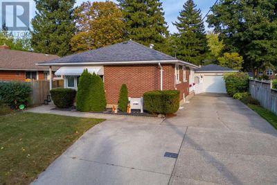 1586 Rowe Ave, House other with 4 bedrooms, 2 bathrooms and null parking in Sarnia ON | Image 3