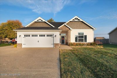 370 Bald Eagles Cir, House other with 3 bedrooms, 2 bathrooms and null parking in Mt Washington KY | Image 1