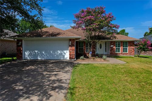 4506 Winchester Dr, Bryan, TX, 77802-6034 | Card Image