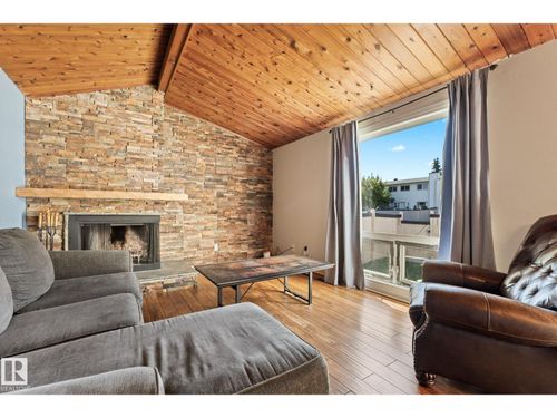 167 Marlborough Pl Nw, Edmonton, AB, T5T1Y6 | Card Image