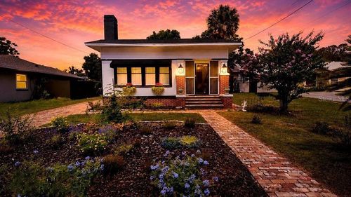 740 Summit St, Eustis, FL, 32726-4621 | Card Image