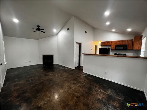 d-41340 Fm 3159, Canyon Lake, TX, 78133-4952 | Card Image