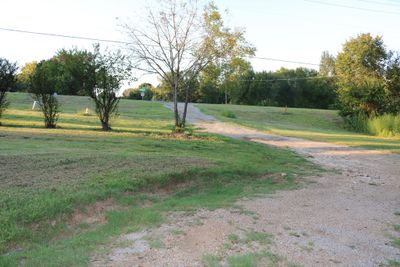 2000 Court Drive, Home with 2 bedrooms, 1 bathrooms and null parking in Palestine TX | Image 2