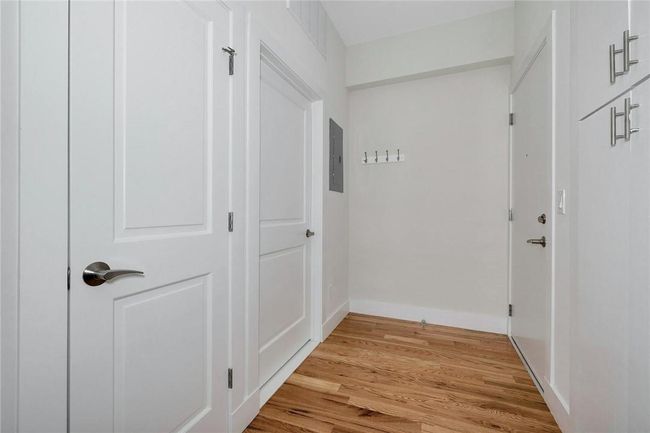 Vestibule | Image 8