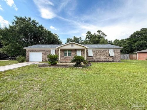 7724 Rustling Pines Dr, Milton, FL, 32583-3007 | Card Image