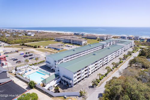 6103-105 Se 58th St, Oak Island, NC, 28465-5069 | Card Image