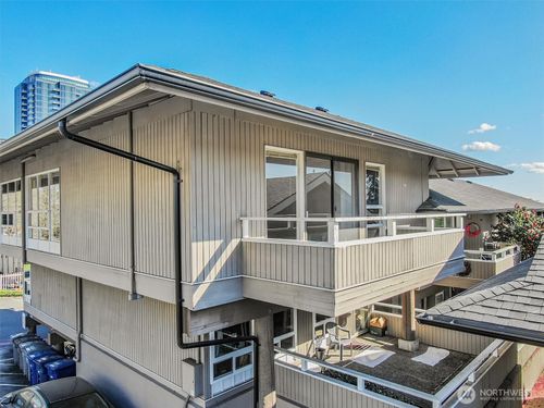 apt-236-952 100th Ave Ne, Bellevue, WA, 98004-4110 | Card Image