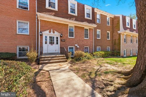 102-754 Quince Orchard Blvd, GAITHERSBURG, MD, 20878-1528 | Card Image