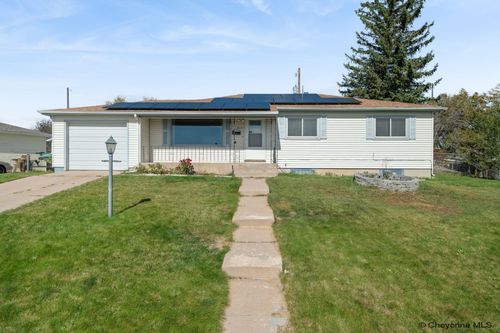 810 Cahill Dr, Cheyenne, WY, 82001-6307 | Card Image
