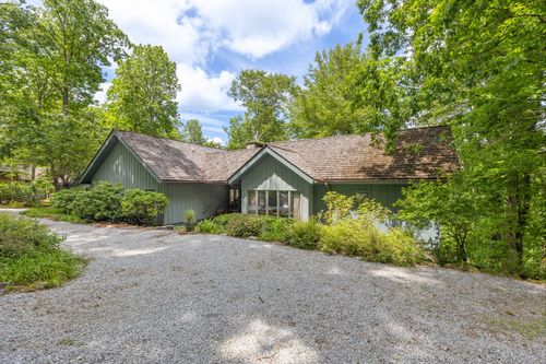 645 Heaton Forest Rd, Cashiers, NC, 28717 | Card Image