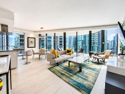 2101-1000 Brickell Plz, Miami, FL, 33131-3839 | Card Image