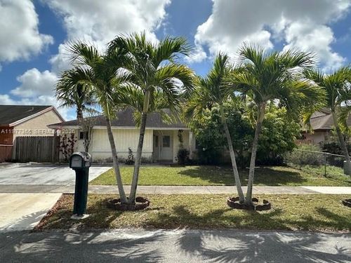 12320 Sw 202nd Ter, Miami, FL, 33177-5210 | Card Image