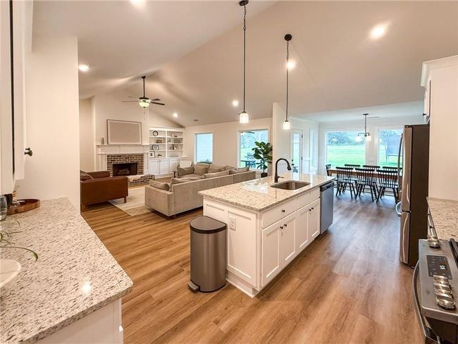 201 Advent Dr, House other with 4 bedrooms, 3 bathrooms and null parking in Winder GA | Image 6