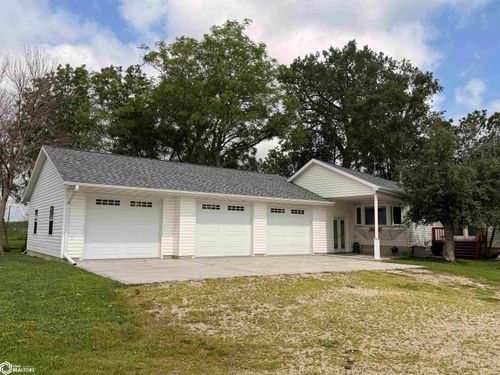 4879 120th St, Thornton, IA, 50479-8715 | Card Image