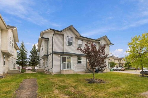 44-100 St Laurent Way, Fort Mcmurray, AB, T9K2R4 | Card Image