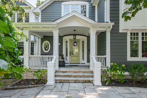 35 Monticello Cres, Guelph, ON, N1G2M1 | Card Image