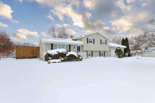 12356 Colby Dr, Mishawaka, IN, 46545-2211 | Card Image