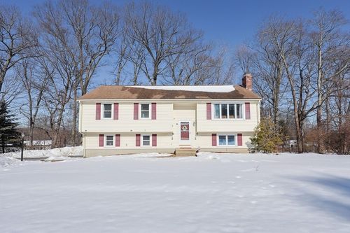 5 Sidney Rd, Milford, MA, 01757-1446 | Card Image