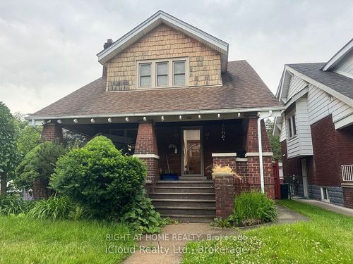 2-1395 Dougall Ave, Windsor, ON, N8X1R6 | Card Image