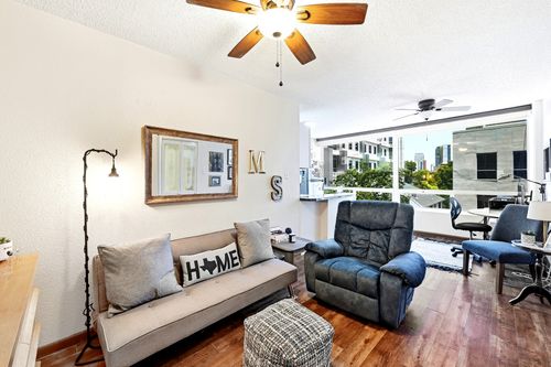 308-1212 Guadalupe St, Austin, TX, 78701-1805 | Card Image